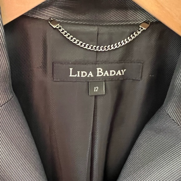 Sharp-shoulder tailored jacket - Picture 5 of 5